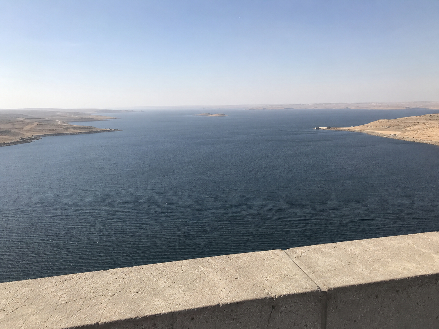 De hoge dam in Aswan